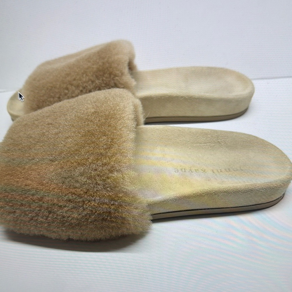 Women's Tan Fur Slide Slippers
